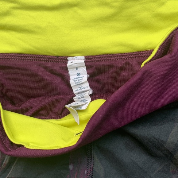 Lululemon Run Speed Shorts 6 - Picture 3 of 4